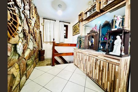 Casa à venda com 13 quartos, 1200m² em Padre Eustáquio, Belo Horizonte