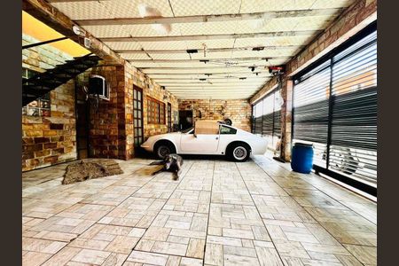 Casa à venda com 1200m², 13 quartos e 5 vagas