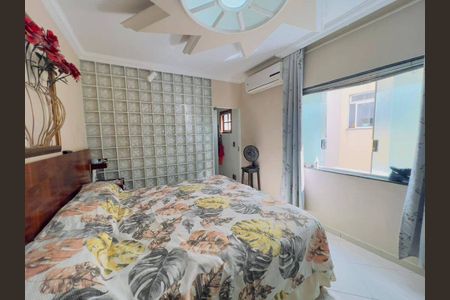 Casa à venda com 1200m², 13 quartos e 5 vagas