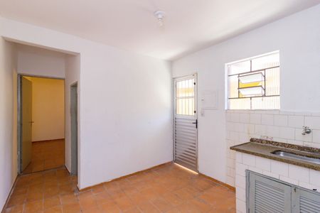 Cozinha de casa para alugar com 1 quarto, 50m² em Sítio Morro Grande, São Paulo