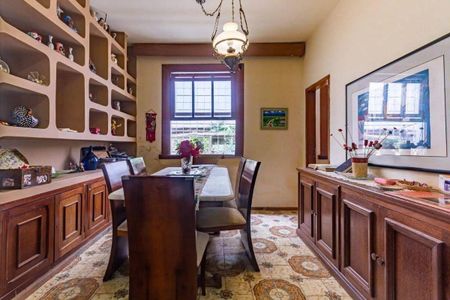 Casa à venda com 458m², 8 quartos e 2 vagas