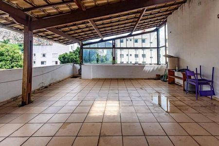 Casa à venda com 458m², 8 quartos e 2 vagas