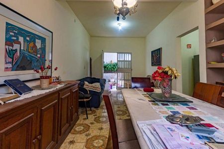Casa à venda com 458m², 8 quartos e 2 vagas