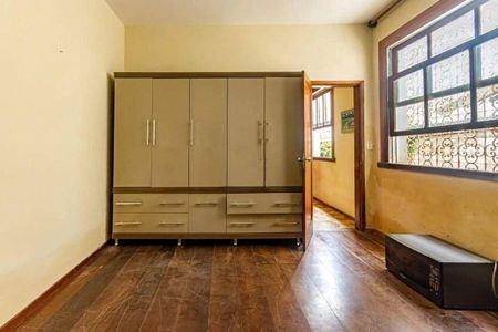 Casa à venda com 8 quartos, 458m² em Serra, Belo Horizonte