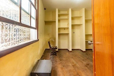 Casa à venda com 458m², 8 quartos e 2 vagas