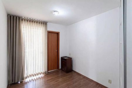 Apartamento à venda com 80m², 3 quartos e 2 vagas