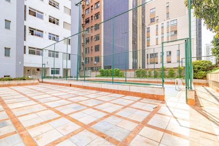 Apartamento à venda com 300m², 4 quartos e 4 vagas