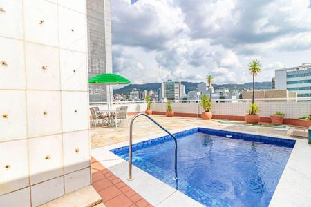 Apartamento à venda com 300m², 4 quartos e 4 vagas