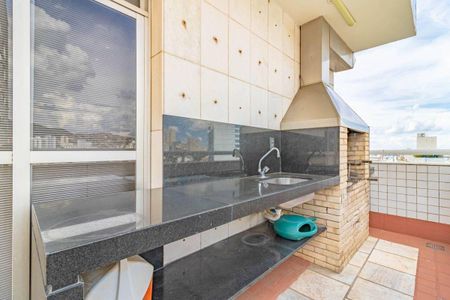 Apartamento à venda com 300m², 4 quartos e 4 vagas