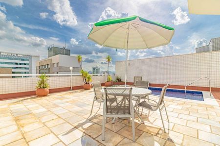 Apartamento à venda com 300m², 4 quartos e 4 vagas
