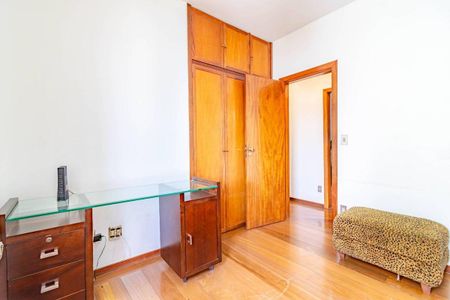 Apartamento à venda com 300m², 4 quartos e 4 vagas
