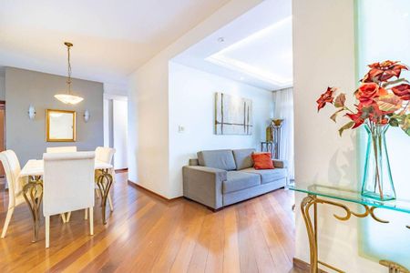 Apartamento à venda com 300m², 4 quartos e 4 vagas