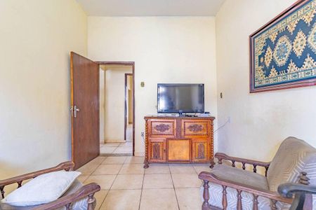 Casa à venda com 4 quartos, 330m² em Lagoinha, Belo Horizonte