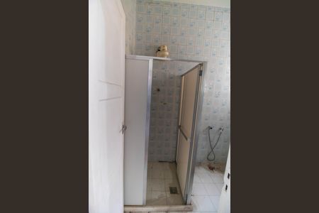 Casa à venda com 141m², 5 quartos e 2 vagas Casa à venda com 141m², 5 quartos e 2 vagasBanheiro 1