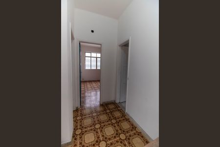 Casa à venda com 141m², 5 quartos e 2 vagas Casa à venda com 141m², 5 quartos e 2 vagasHall