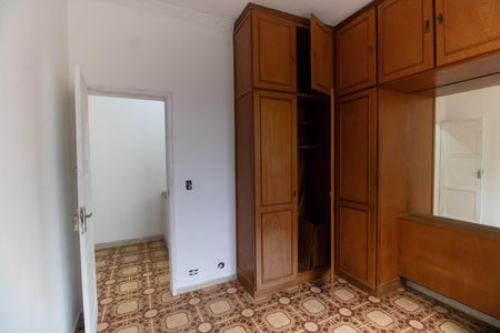 Casa à venda com 141m², 5 quartos e 2 vagas Casa à venda com 141m², 5 quartos e 2 vagasQuarto 2