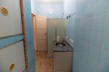 Casa à venda com 141m², 5 quartos e 2 vagas Casa à venda com 141m², 5 quartos e 2 vagasBanheiro 2