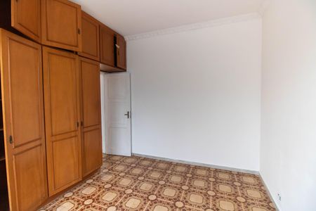 Casa à venda com 141m², 5 quartos e 2 vagas Casa à venda com 141m², 5 quartos e 2 vagasQuarto 4