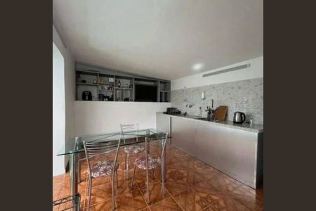 Casa à venda com 7 quartos, 300m² em Prado, Belo Horizonte