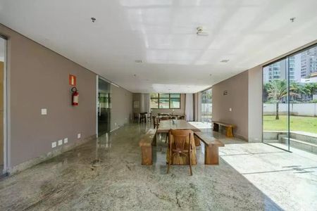 Apartamento à venda com 1 quarto, 51m² em Coracao de Jesus, Belo Horizonte