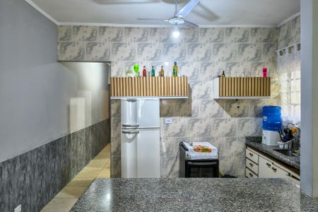 Casa para alugar com 168m², 3 quartos e 3 vagasCozinha 