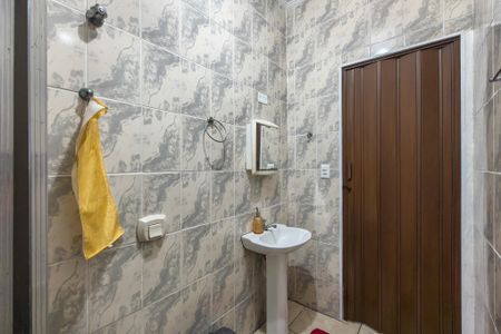 Casa para alugar com 168m², 3 quartos e 3 vagasBanheiro 