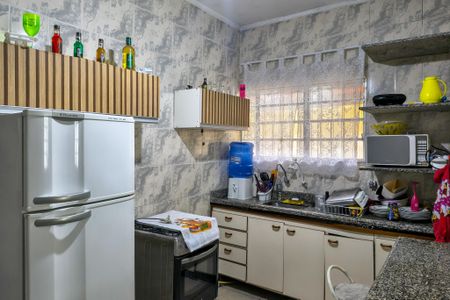 Casa para alugar com 168m², 3 quartos e 3 vagasCozinha 