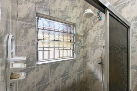Casa para alugar com 168m², 3 quartos e 3 vagasBanheiro 