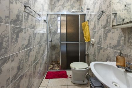 Casa para alugar com 168m², 3 quartos e 3 vagasBanheiro 