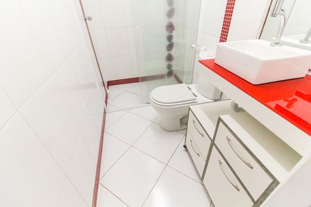 Casa para alugar com 66m², 1 quarto e 1 vaga Casa para alugar com 66m², 1 quarto e 1 vagaBanheiro da Suíte
