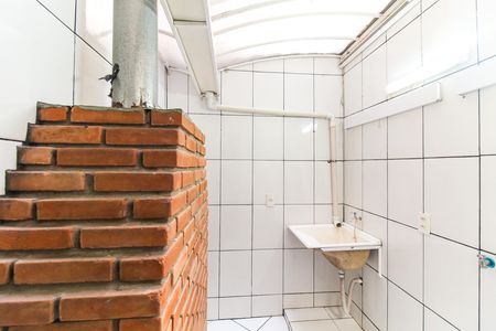 Casa para alugar com 66m², 1 quarto e 1 vaga