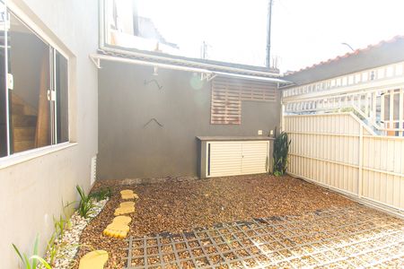 Casa para alugar com 66m², 1 quarto e 1 vaga Casa para alugar com 66m², 1 quarto e 1 vagaGaragem