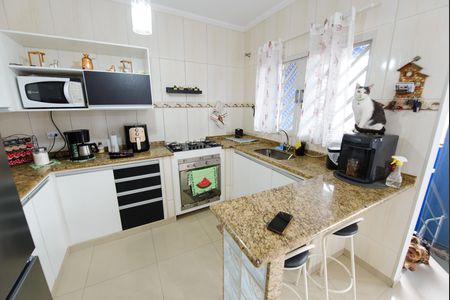 Casa para alugar com 207m², 2 quartos e 2 vagas Casa para alugar com 207m², 2 quartos e 2 vagasCozinha