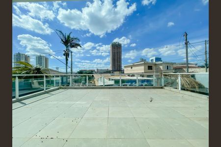 Casa à venda com 320m², 3 quartos e 4 vagasSacada