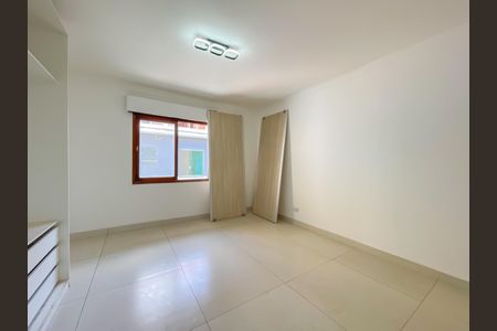 Casa à venda com 320m², 3 quartos e 4 vagasSuíte 3
