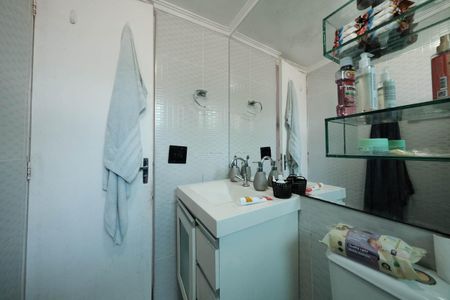 Apartamento para alugar com 54m², 2 quartos e 1 vagaBanheiro