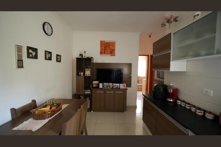 Apartamento à venda com 72m², 2 quartos e 1 vagaSala