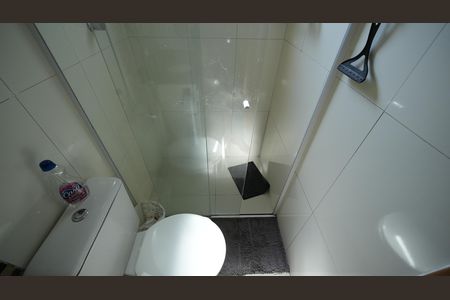 Apartamento à venda com 72m², 2 quartos e 1 vagaBanheiro Social