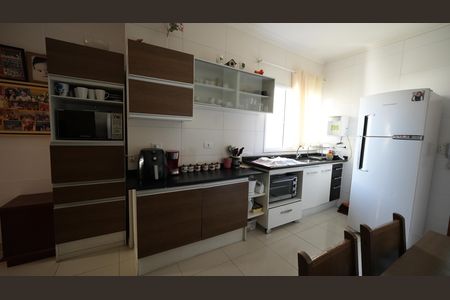 Sala de apartamento à venda com 2 quartos, 72m² em Vila Floresta, Santo André
