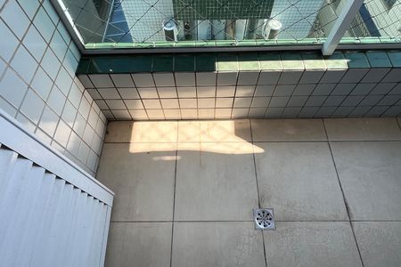 Apartamento para alugar com 130m², 3 quartos e 1 vagaVaranda do Quarto 2 e Suíte