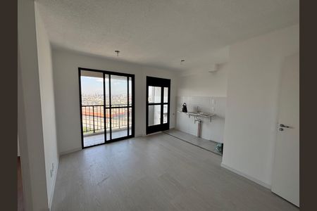 Sala/Cozinha de apartamento à venda com 2 quartos, 42m² em Cidade Antônio Estêvão de Carvalho, São Paulo