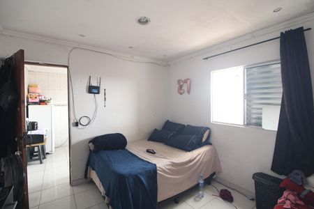 Casa à venda com 120m², 2 quartos e 1 vagaQuarto / casa 2
