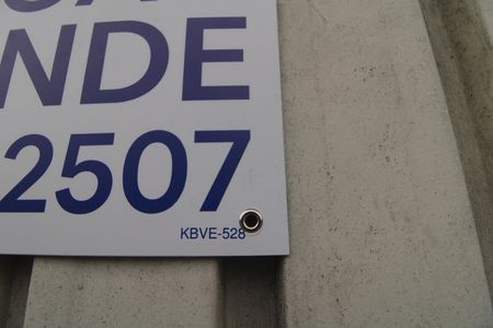 Casa à venda com 120m², 2 quartos e 1 vagaPlaca