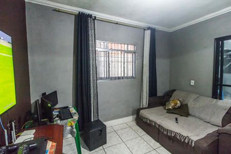 Sala  de casa para alugar com 3 quartos, 300m² em Jardim Roseli, Carapicuíba