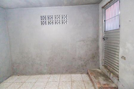 Casa para alugar com 300m², 3 quartos e sem vagasala 