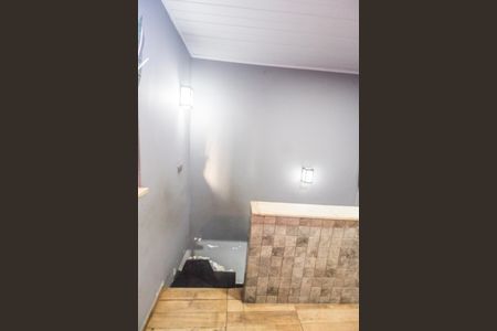 Casa para alugar com 300m², 3 quartos e sem vagaEscada
