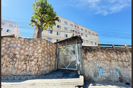 Apartamento à venda com 51m², 2 quartos e 1 vaga Apartamento à venda com 51m², 2 quartos e 1 vagaFachada