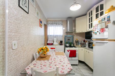 Apartamento à venda com 51m², 2 quartos e 1 vaga Apartamento à venda com 51m², 2 quartos e 1 vagaCozinha