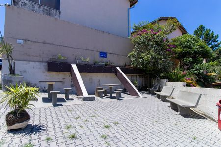 Casa de condomínio para alugar com 69m², 2 quartos e 1 vagaÁrea comum