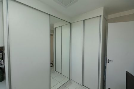 Apartamento à venda com 45m², 2 quartos e 1 vaga Apartamento à venda com 45m², 2 quartos e 1 vagaQUARTO 2